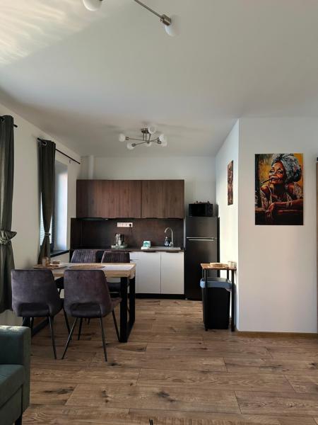 Nella foto è visibile l'oggetto apartman Losonci situato nella città di Nesvady.