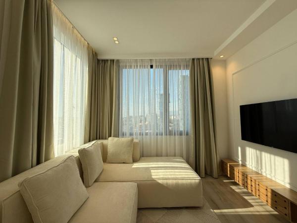 Daydream Apartment, Tirana