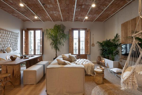 Malay - 3 bedrooms in Eixample Dreta, Barcelona