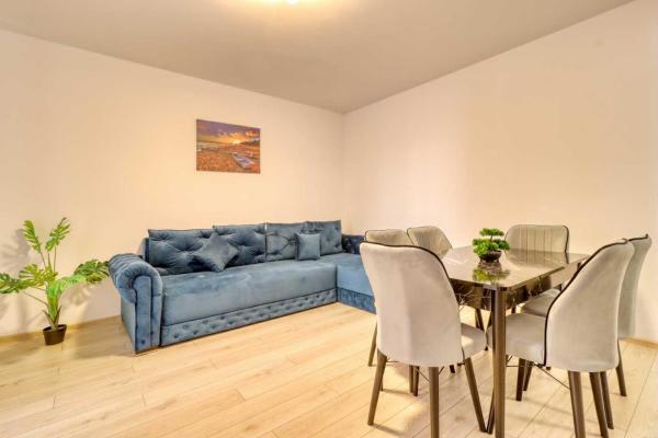 A la foto es mostra l'objecte Militari Residence Deluxe 3 Rooms situat a la ciutat de Roşu.