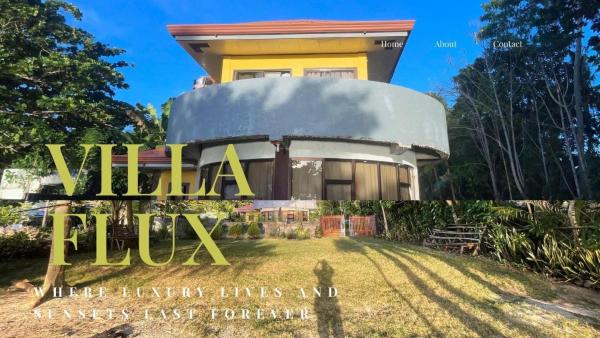 En la foto se muestra el objeto Villa Flux ubicado en la ciudad de Locbol.