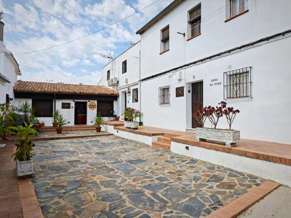 A la foto es mostra l'objecte Casa rural El Nido situat a la ciutat de Constantina.