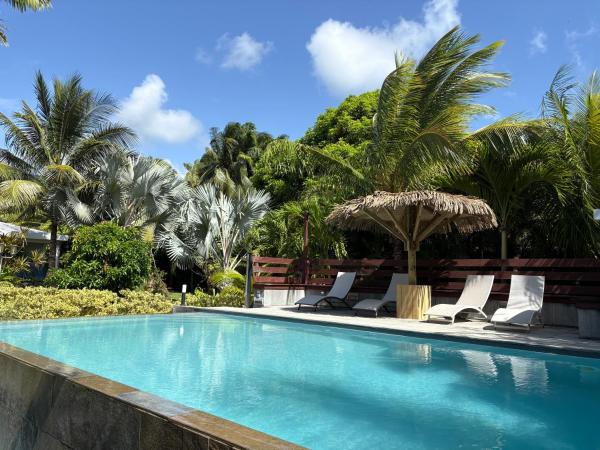 A la foto es mostra l'objecte Le Paradis de la Guadeloupe situat a la ciutat de Pointe-Noire.