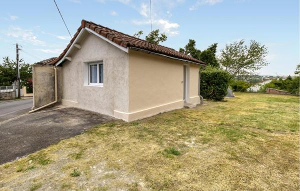 Na fotografii je vidět objekt Charmant Appartement nacházející se ve městě Brie.