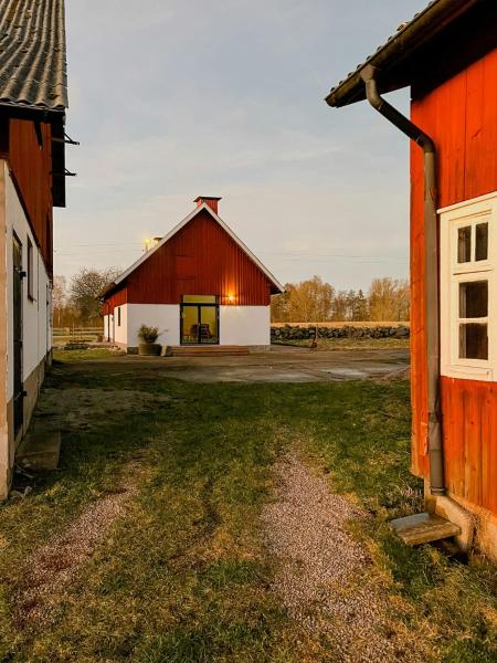 Na zdjęciu widoczny jest obiekt Modern Guesthouse Near Åsnen National Park położony w mieście Ingelstad.
