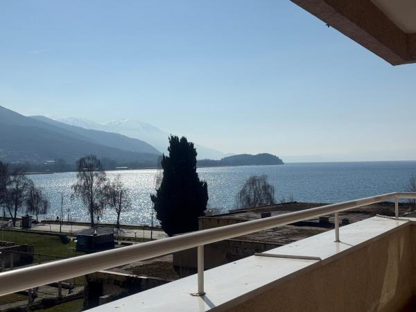 Lake view One bedroom apartment, Ohrid