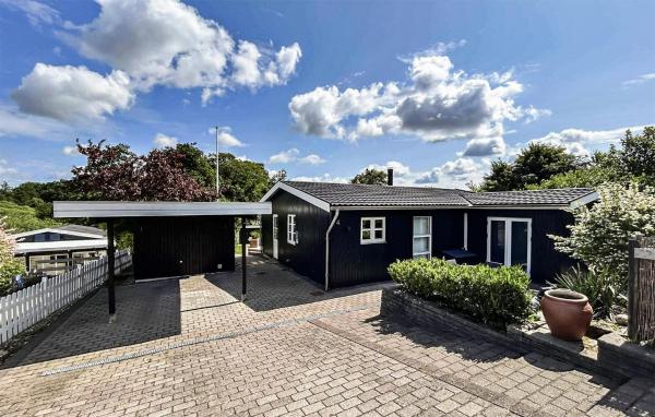 Na fotografii je vidět objekt Lovely Home In Haderslev With Wifi nacházející se ve městě Haderslev.