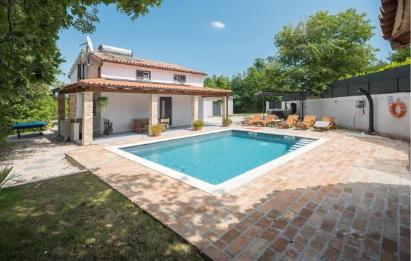 Pet Friendly Home In Krnicari - Kanfanar