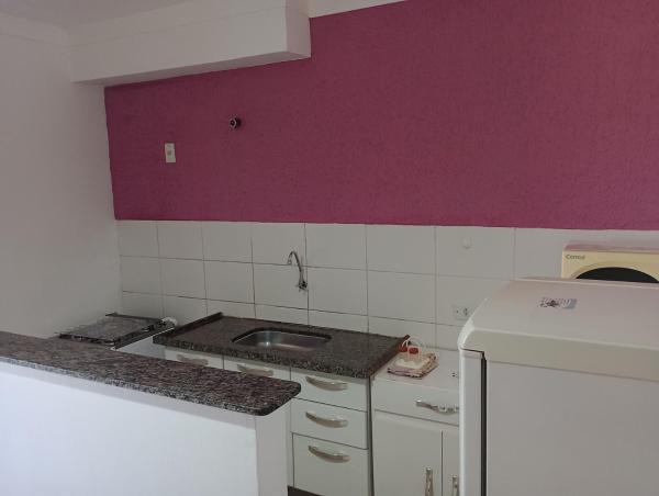 Na foto é possível ver o objeto Apartamento inteiro a 1 minuto da Unesp localizado na cidade de Pitangueiras.