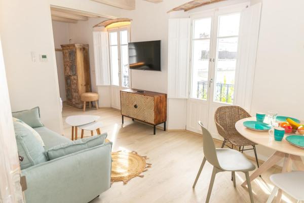 A la foto es mostra l'objecte Casa Acua de Aljaranda | De diseño, Casco Hist. situat a la ciutat de Tarifa.