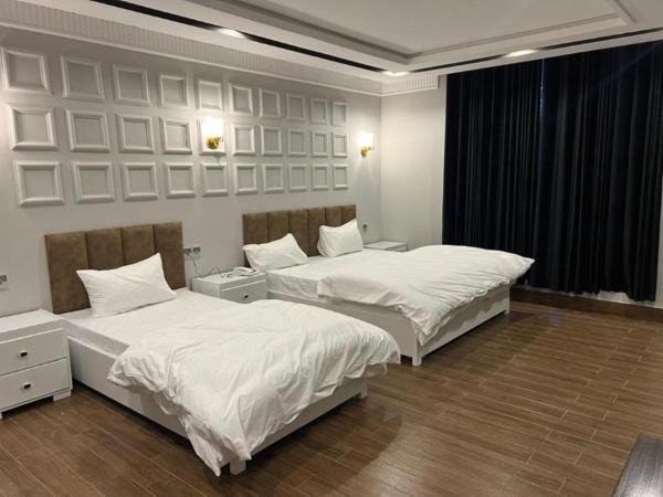 A la foto es mostra l'objecte Water vibe hotel situat a la ciutat de Kalām.