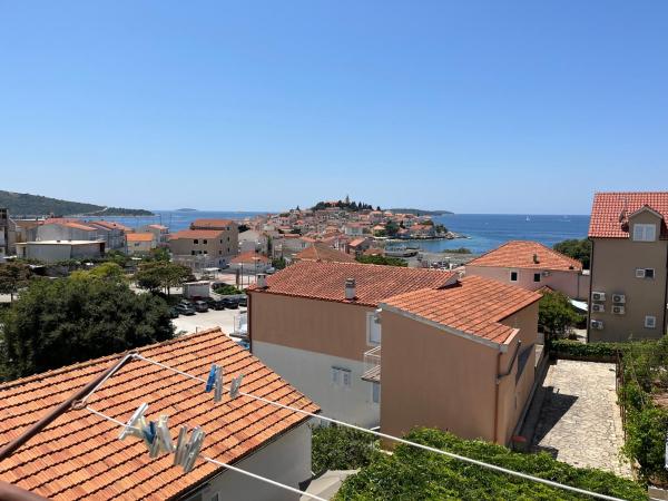 Apartments Gracin - Primošten