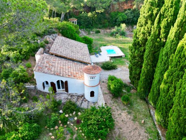 Nella foto è visibile l'oggetto Luxury Villa Cleopatra, private pool in heart of nature for 2 people situato nella città di Quarante.