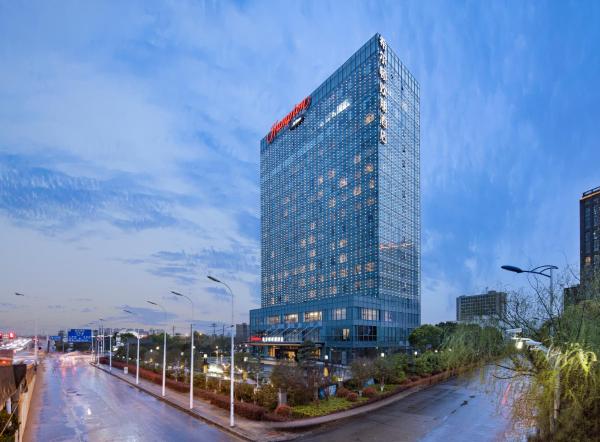 Hampton by Hilton Shanghai Jiutingの写真1