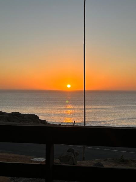 A la foto es mostra l'objecte Seabreeze Accommodation situat a la ciutat de Lüderitz.