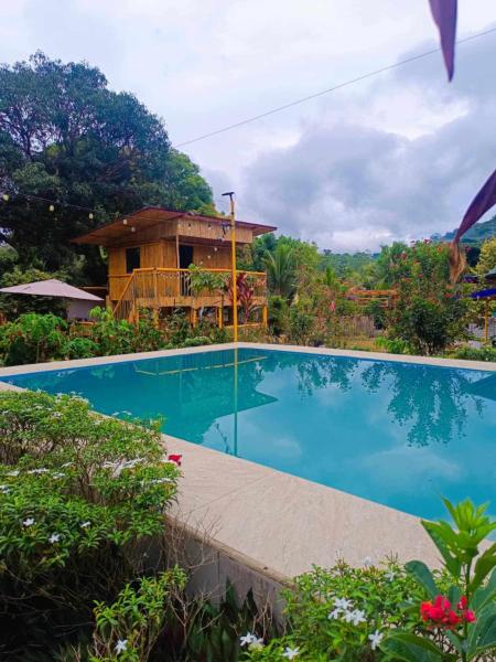 A la foto es mostra l'objecte Balai Andres Campingsite situat a la ciutat de Sampong.