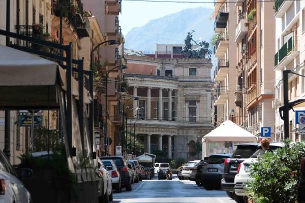 En la foto se muestra el objeto Mazzini Suites Palermo ubicado en la ciudad de Palermo.