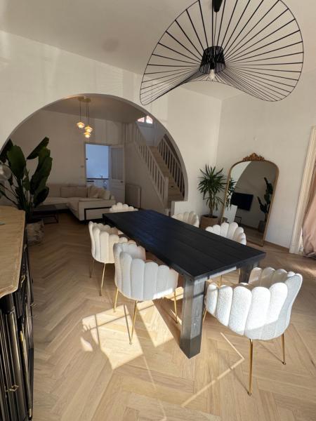 Na fotografii je vidět objekt Maison de 140m2 à 300m de la plage nacházející se ve městě Dunkerque.