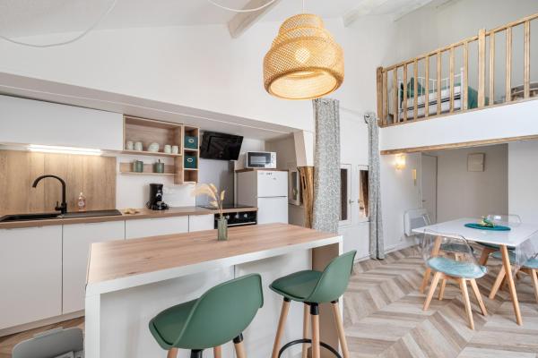 A la foto es mostra l'objecte Le Duplex D'Andromely, Centre-historique-Animé situat a la ciutat de Limoges.