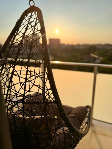 På billedet ses objektet One Apartments Vivalia Iulius Town beliggende i byen Timişoara.