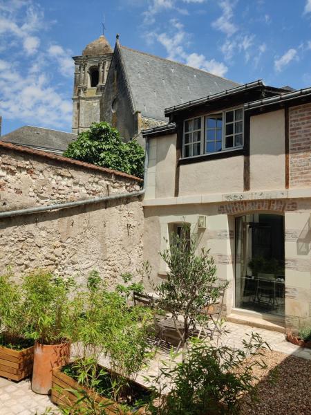A la foto es mostra l'objecte Le 11 Amboise - Maison de Charme & Cour Privée dans le Cœur Historique d'Amboise situat a la ciutat de Amboise.