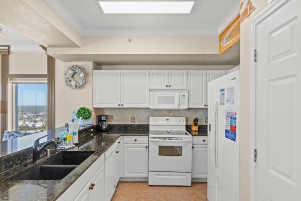 End Unit - Directly On The Gulf! Sleeps 6! Italian Luxury Furnishings!の写真3