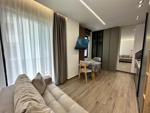 A la foto es mostra l'objecte Seaside Escape Apartment 3 situat a la ciutat de Golem.