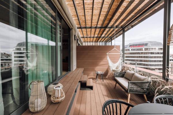 Sultan - 2 bedrooms and terrace in Eixample Dreta, Barcelona