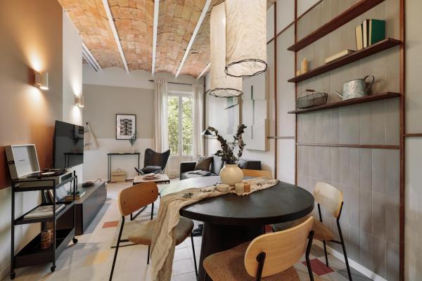 Indiana - 2 bedrooms, office and balcony in Eixample Dreta, Barcelone