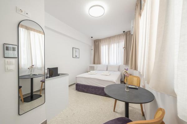 Centric Romantic Studio Zen Clio, Tessera Urban Apartments, Atenas