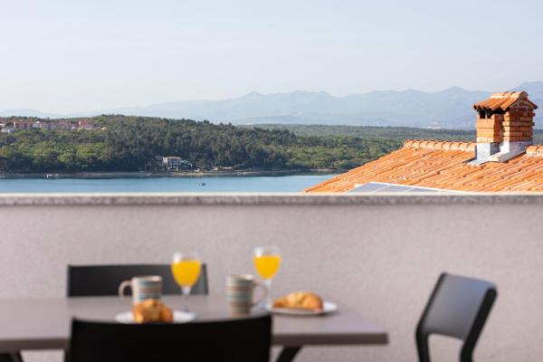 Na fotografii je vidět objekt Apartment in Soline - Insel Krk 50534 nacházející se ve městě Soline.