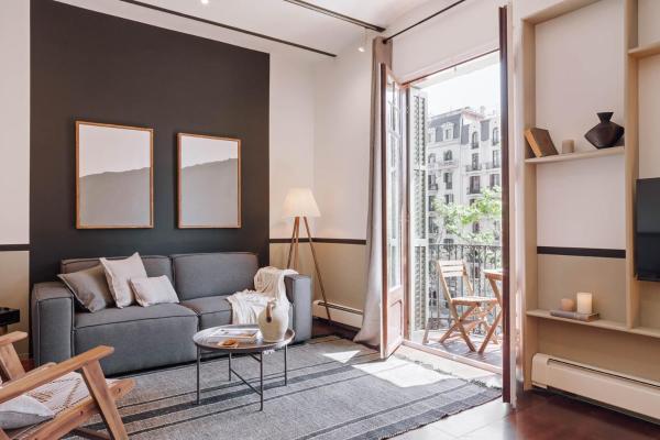 Moumour - 2 bedrooms in Eixample Dreta, Barcelona