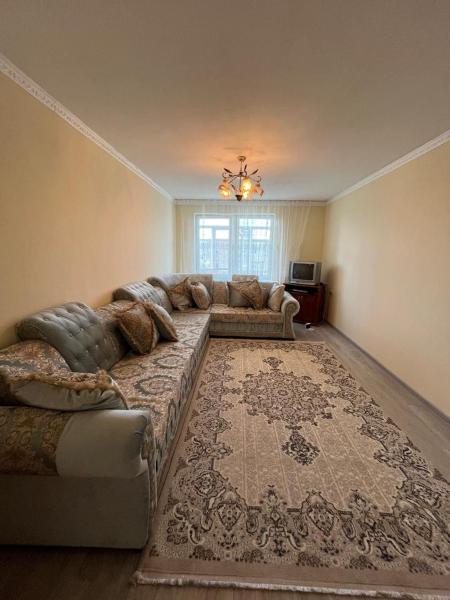 Στη φωτογραφία φαίνεται το αντικείμενο Apartment in Cholpon-Ata που βρίσκεται στην πόλη Akchiy.