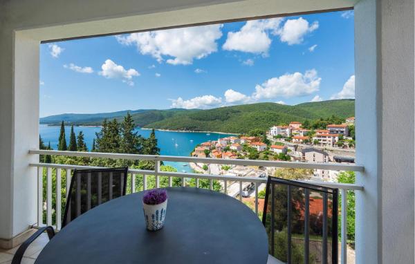 Bel Appartement À Rabac Avec Vue Sur La Mer - Rabac