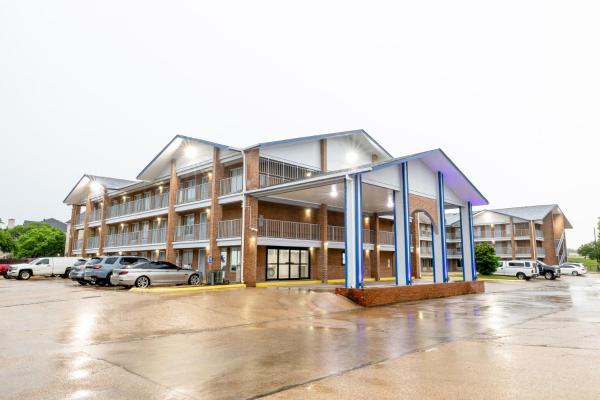 Days Inn & Suites By Wyndham Bossier City La Shreveport - Shreveport, LA