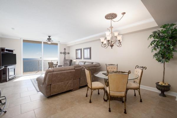 Bilde 8: Sleep in Comfort in The Most Spacious 2 Bedrooms Tidewater Has to Offer