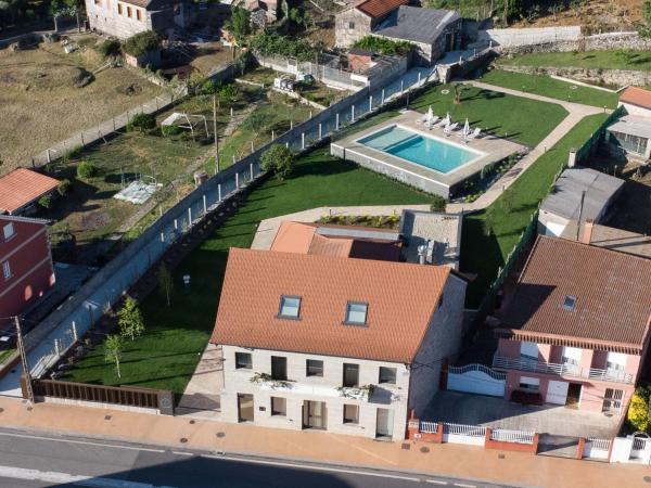 Na zdjęciu widoczny jest obiekt Pardavila 57 Slow Hotel położony w mieście Marín.