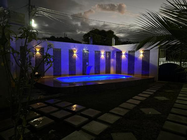 A la foto es mostra l'objecte ILHA De ITAPARICA PONTA DE AREIA CASA DA NÉIA TEMPORADA situat a la ciutat de São João.