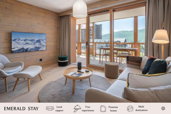 A la foto es mostra l'objecte Apartment Sola Alpe D'Huez - by EMERALD STAY situat a la ciutat de Huez.