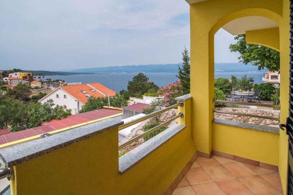 A la foto es mostra l'objecte Apartment Vrbnik 2 situat a la ciutat de Vrbnik.