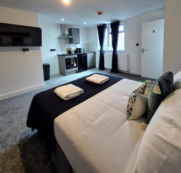 Billede 7: Executive Studio - Modern Comfort in Derby # 6