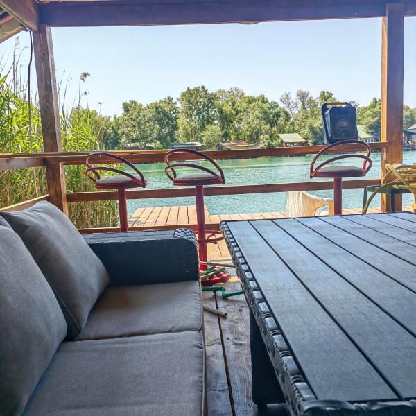 A la foto es mostra l'objecte River Escape Ada Bojana situat a la ciutat de Ulcinj.