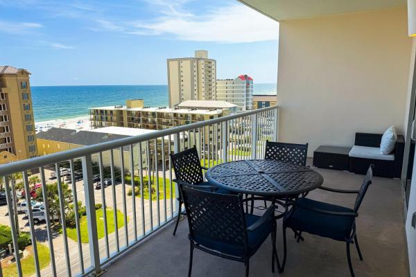 Walk To Beach Gulf Shores Getaway With Pool Access! - Gulf Shores, AL