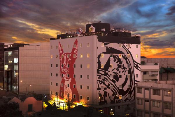 La photo montre l'objet Radisson RED Miraflores situé dans la ville de Lima.