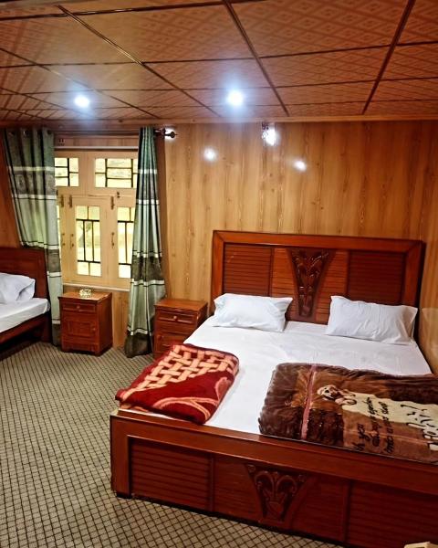 På bilden syns objektet BOJOL Guesthouse Bilamick som ligger i staden Rondu.