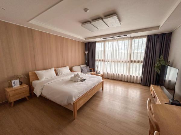 Nella foto è visibile l'oggetto D' Heights Monterrace Lake Condo situato nella città di Mabalacat.