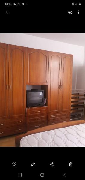 Na fotografii je vidět objekt Apartment Durres beach nacházející se ve městě Durrës.