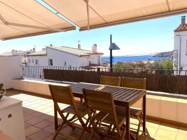 Saguarda Ii - Apartamento Con Terraza Y Vistas Al Mar - Cadaqués