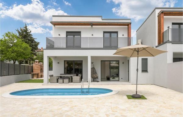 A la foto es mostra l'objecte Lovely Home In Labin With Wifi situat a la ciutat de Labin.