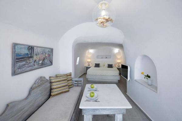 Luxury Santorini Villa 1 Bedroom Villa Stunning Sea Views & Outdoor Jacuzzi Oia - Santorini